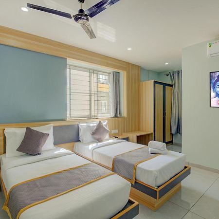 Hotel Park Lane Yelahanka Bangalore Extérieur photo