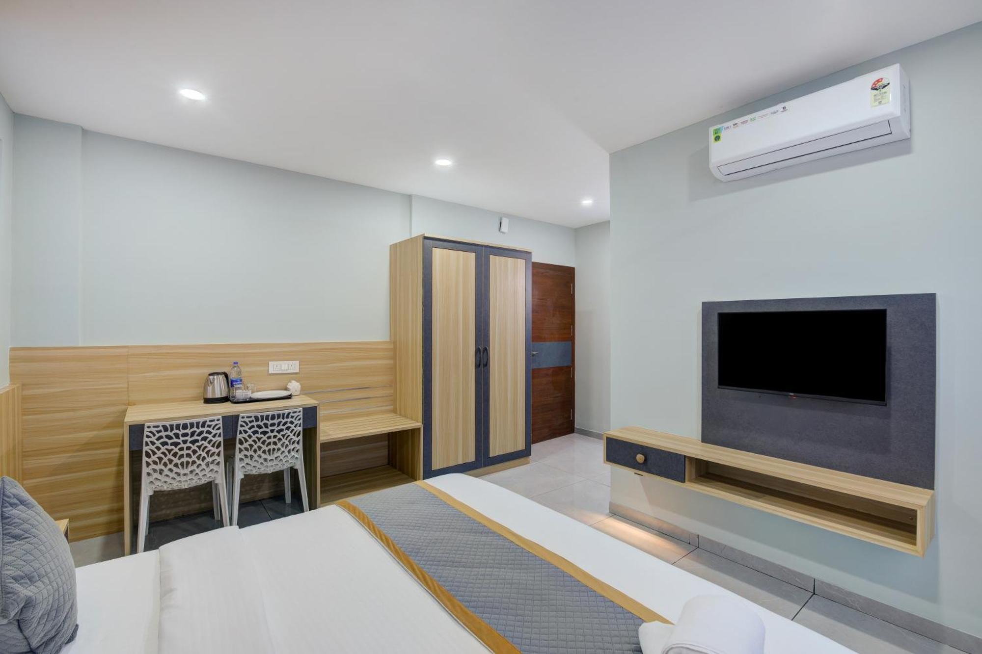 Hotel Park Lane Yelahanka Bangalore Extérieur photo