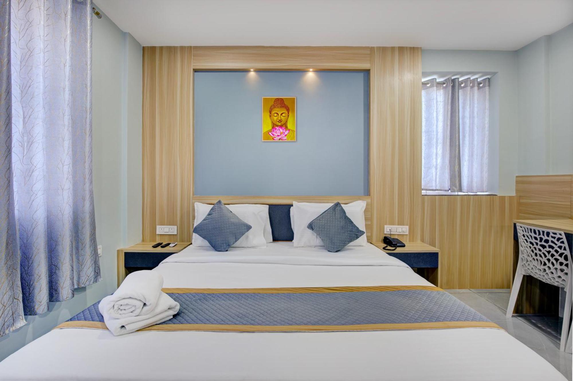 Hotel Park Lane Yelahanka Bangalore Extérieur photo
