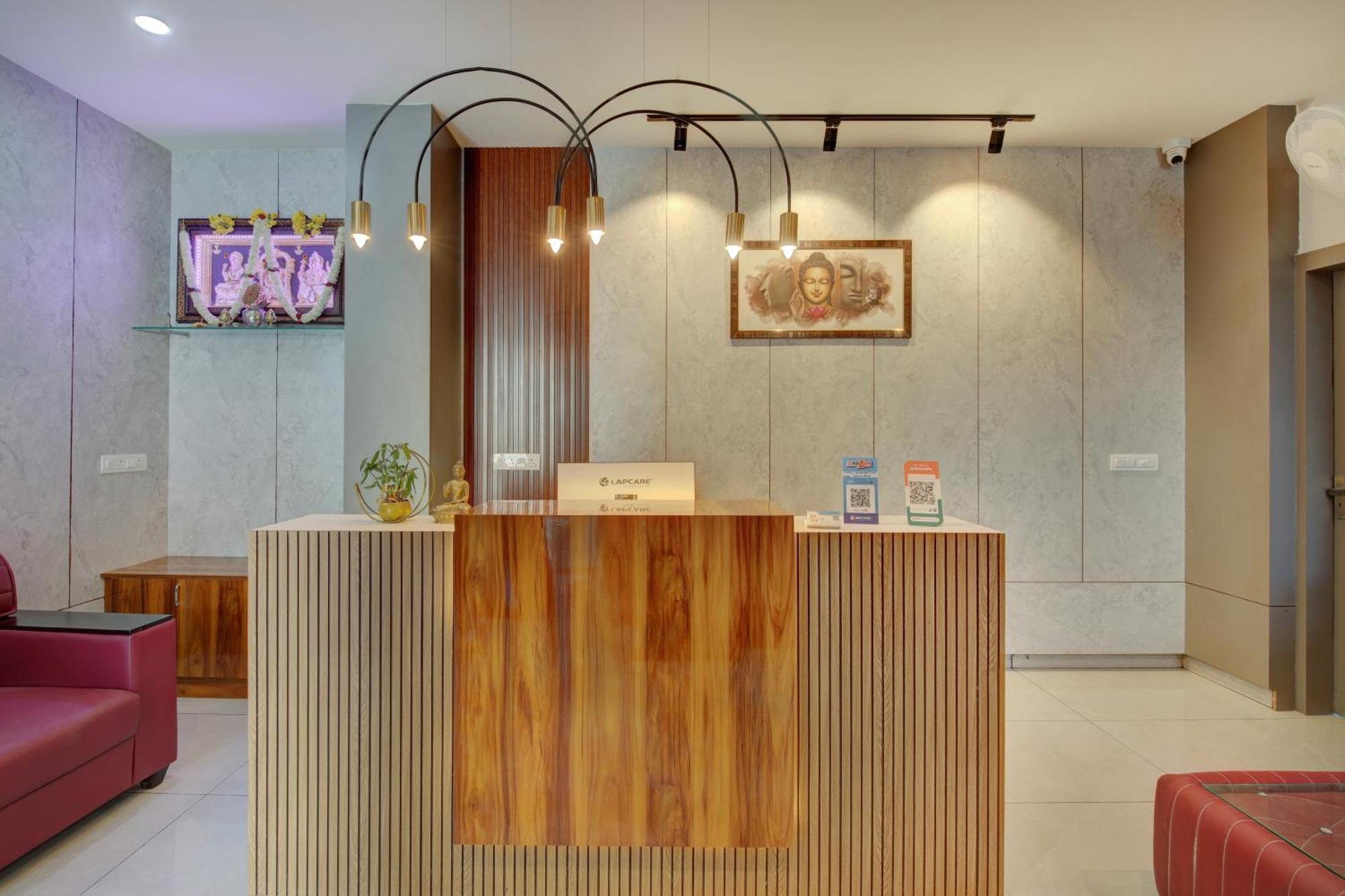 Hotel Park Lane Yelahanka Bangalore Extérieur photo
