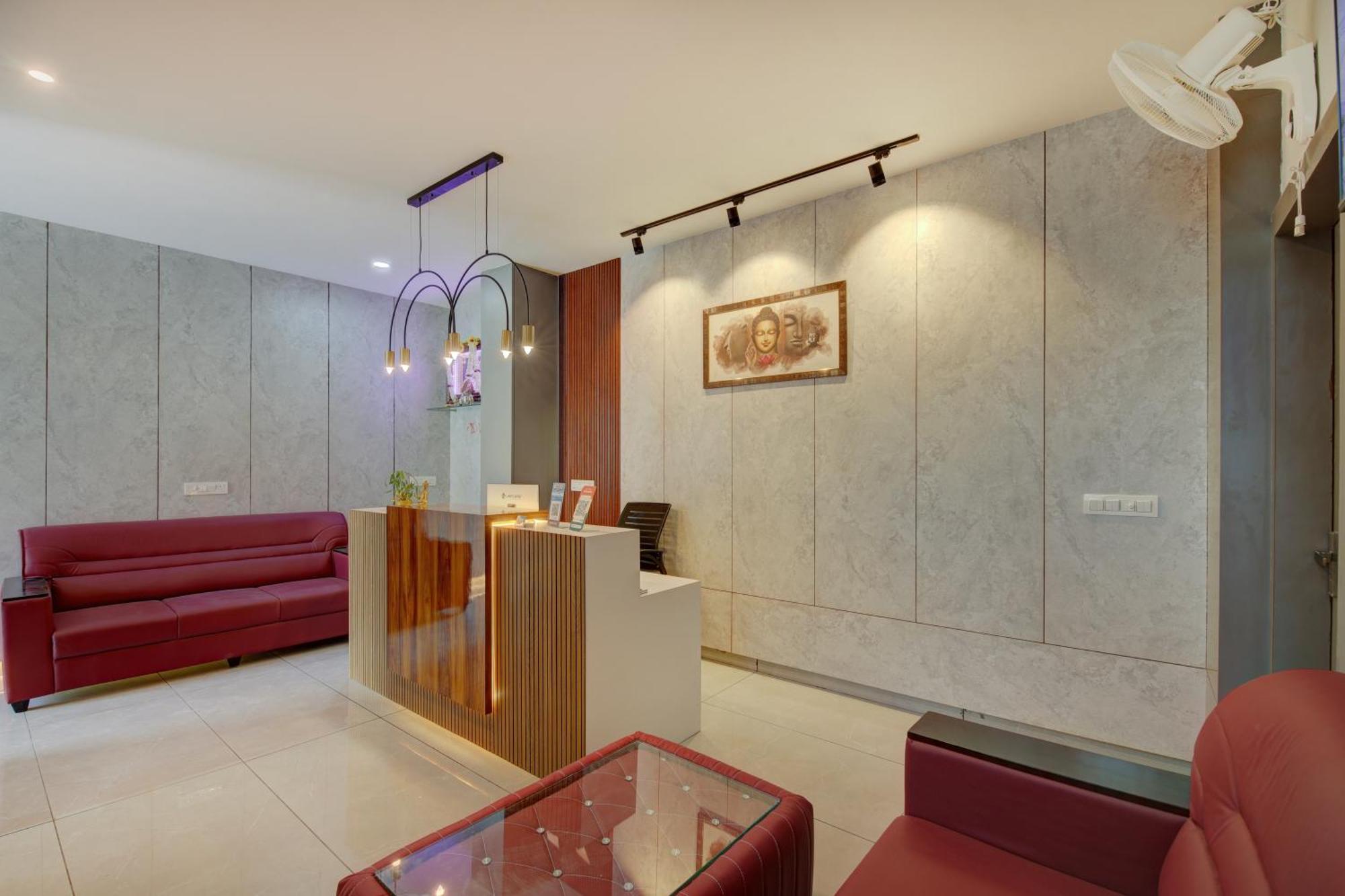 Hotel Park Lane Yelahanka Bangalore Extérieur photo